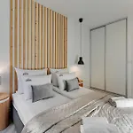 Aura Iii & Free Parking By Downtown 4*