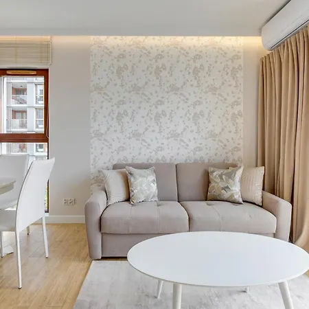 Aura Iii & Free Parking By Downtown 4* Gdańsk