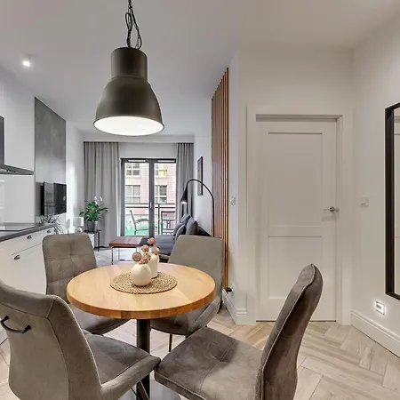 Aura Iii & Free Parking By Downtown Gdaňsk