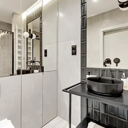 Aura Iii & Free Parking By Downtown Lejlighedshotel 4*