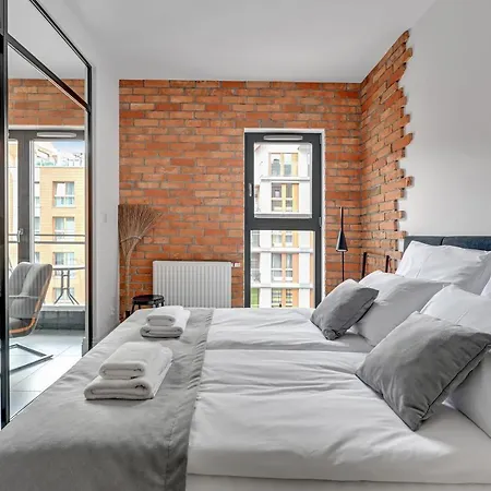 Aura Iii & Free Parking By Downtown Apartamento *