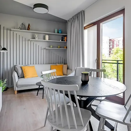 Aura Iii & Free Parking By Downtown 4*