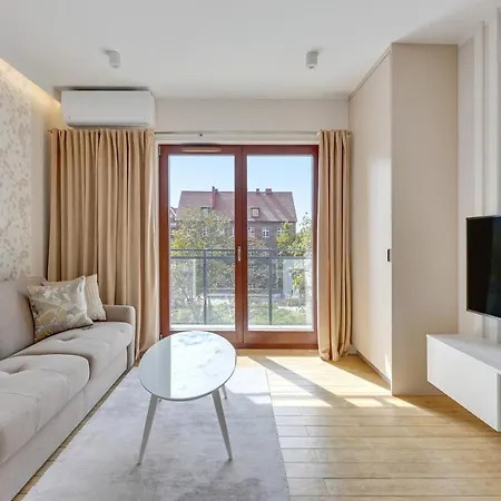 Aura Iii & Free Parking By Downtown