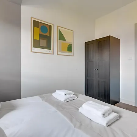 Aura Iii & Free Parking By Downtown Gdansk