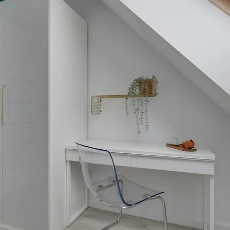 Apartman Aura Iii & Free Parking By Downtown *