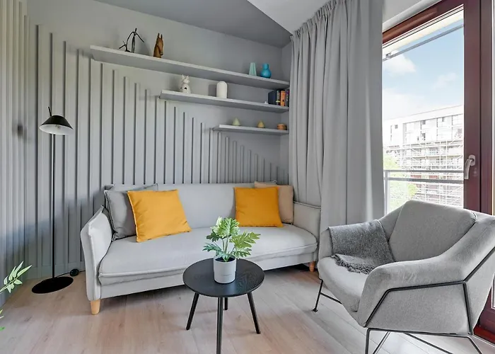 Aura Iii & Free Parking By Downtown